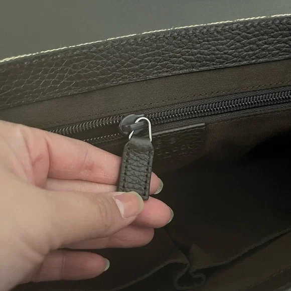 ❌ SOLD❌ NWT Gucci GG Guccissima Messenger Bag - Picture 10 of 13